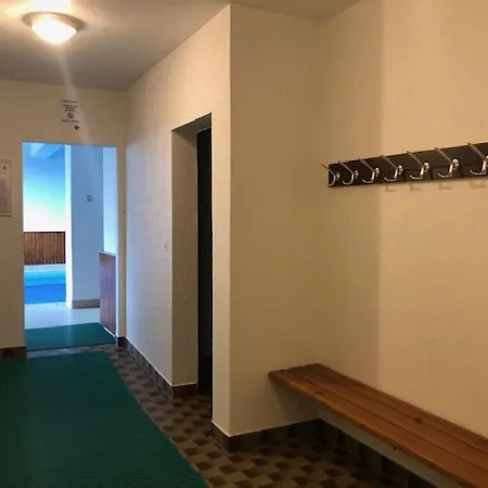 Apartment Pied-a-terre In Crans-montana, Pool And View - Swiss Alps